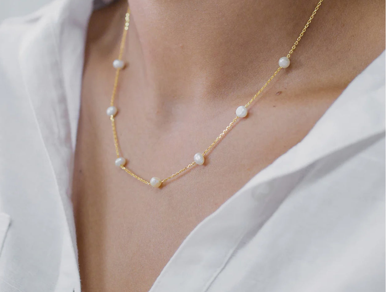 Freshwater Pearl Necklace - Gold