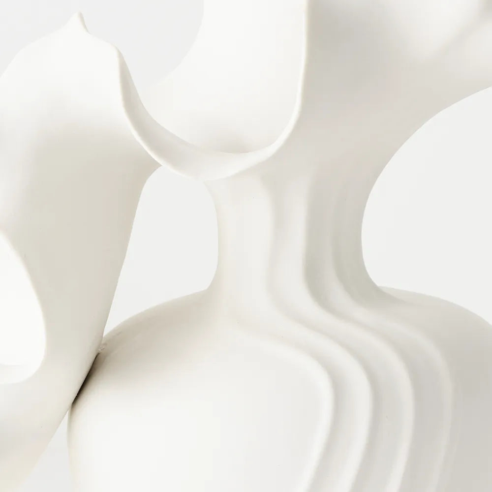 Elaria Vase - White - 24 x 28cm