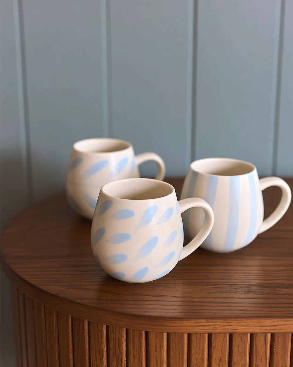 Forget Me Not Hug Me Mugs - Set of 4