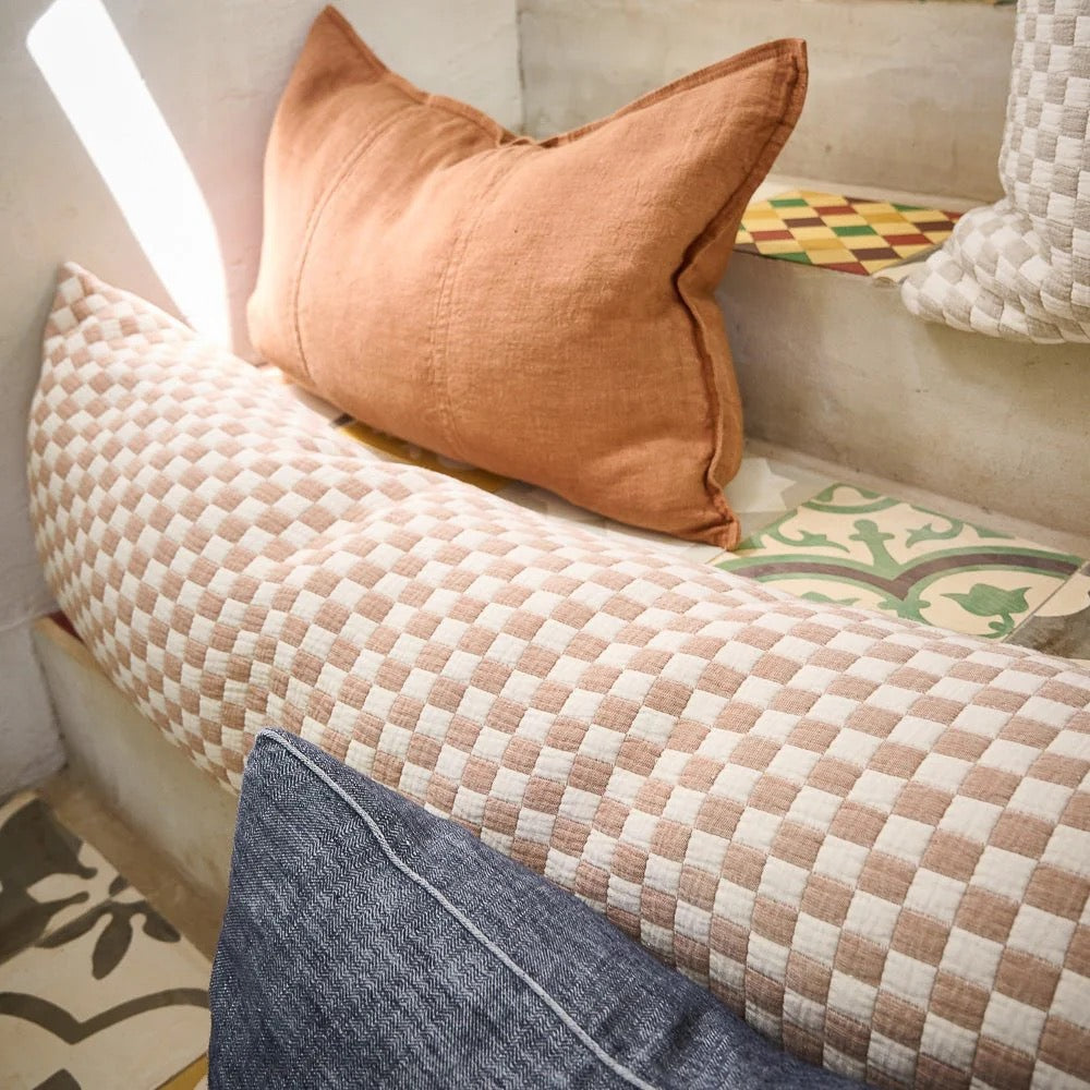Gambit Long Lumbar - Off White/Nutmeg 120x40cm