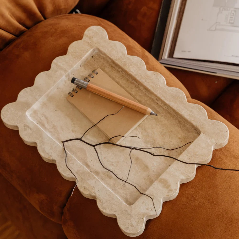 Palazzo Medium Scalloped Tray - Beige Travertine