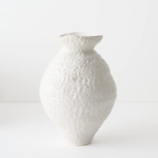 Elio Vase - White
