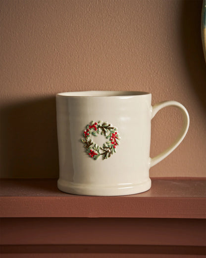 Wreath Christmas Favourites Mug - Robert Gordon