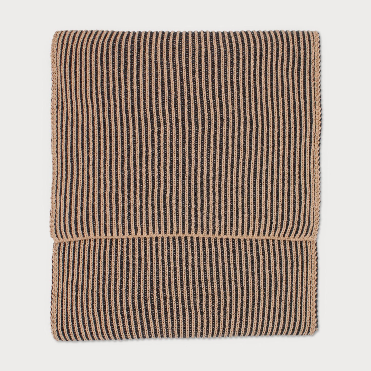 Arista Recycled-Polyester Ribbed Knit Scarf in Charcoal Black