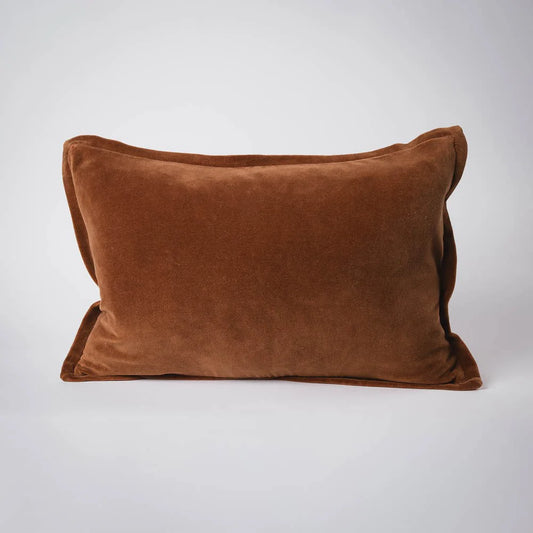 Evelyn Velvet Cushion - Nutmeg - Filled Cushion / 40x60cm