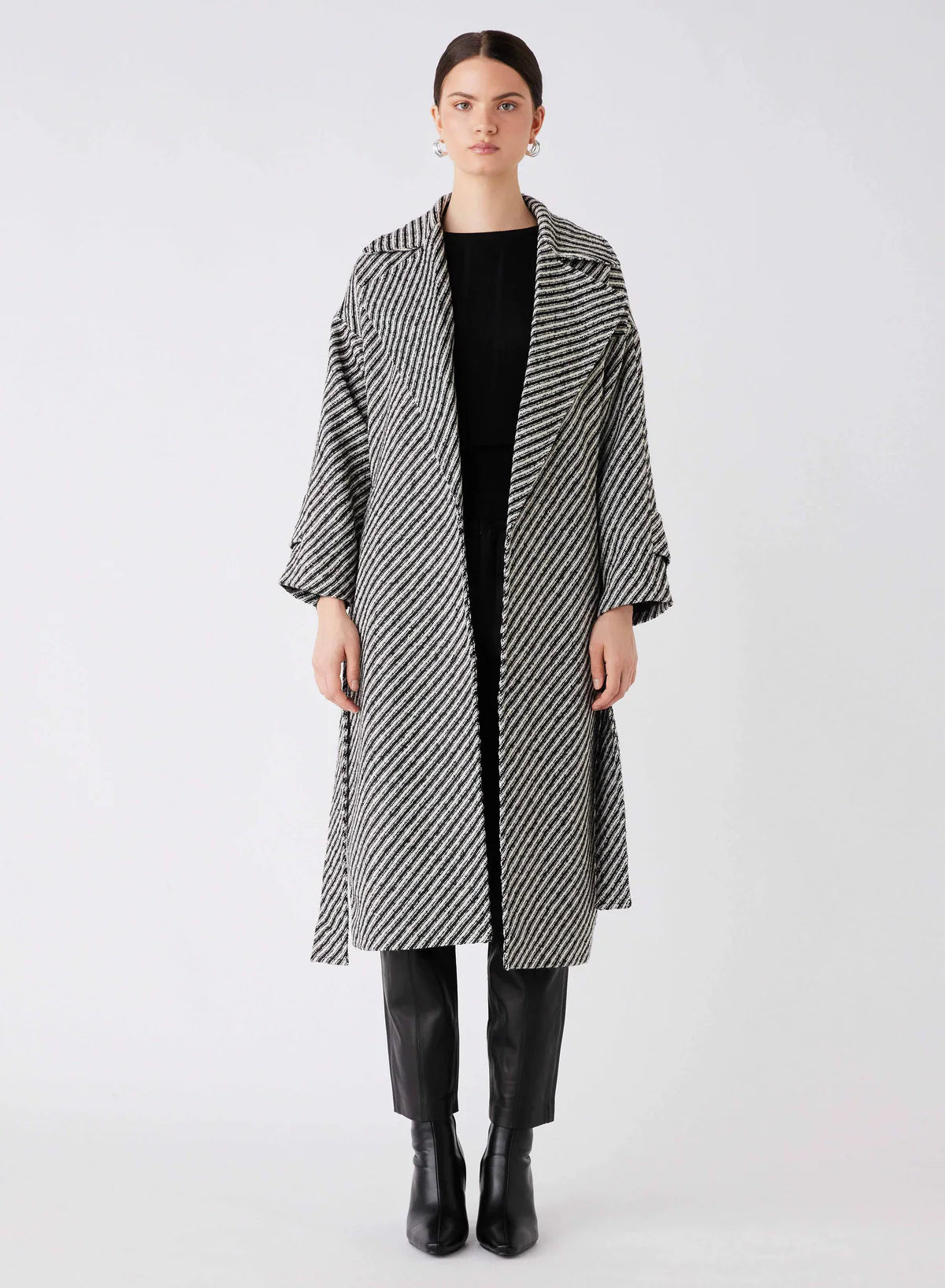 Solo Wrap Coat - Esmaee