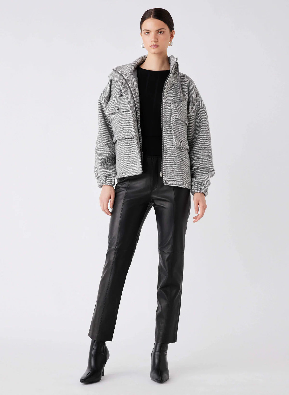 Weekender Jacket - Esmaee