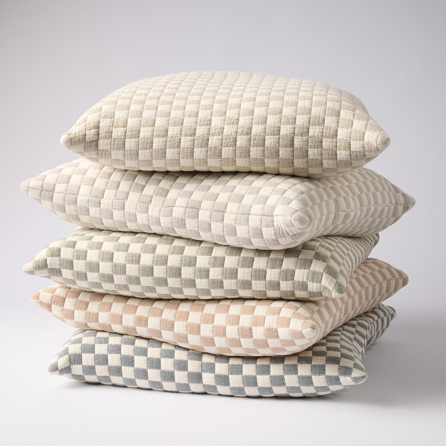 Gambit Cushion - Off White/Natural 50x50cm